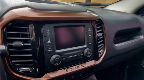 FIAT Toro 2.0 16V 4P VOLCANO 4WD TURBO DIESEL AUTOM�TICO, Foto 10