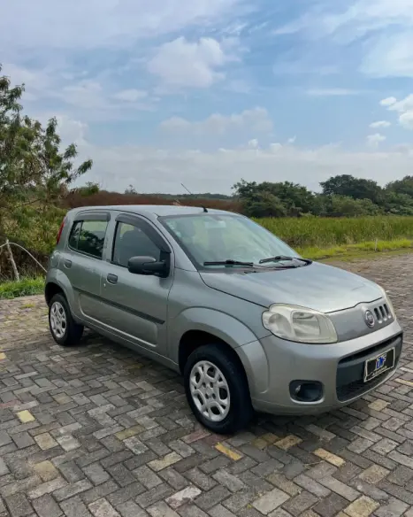 FIAT Uno 1.0 4P FLEX VIVACE, Foto 1 FIAT Uno 1.0 4P FLEX VIVACE, Foto 1