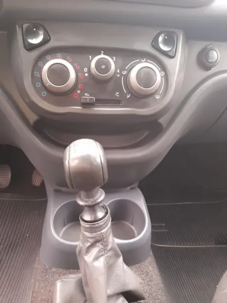 FIAT Uno 1.0 4P FLEX VIVACE, Foto 12