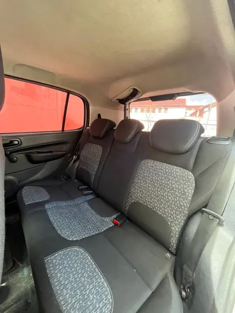 FIAT Uno 1.0 FLEX EVO ATTRACTIVE, Foto 7