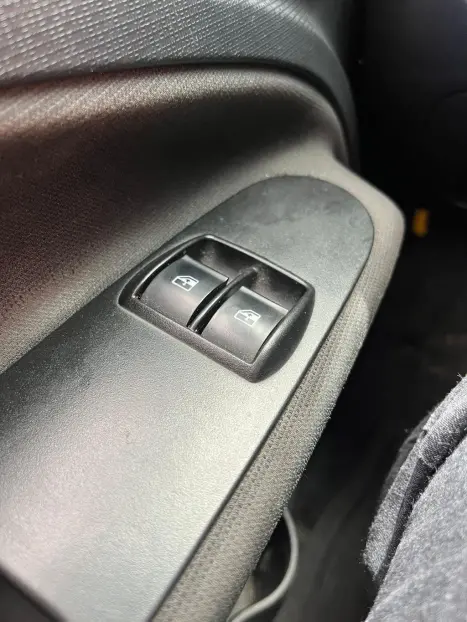 FIAT Uno 1.0 FLEX EVO ATTRACTIVE, Foto 10