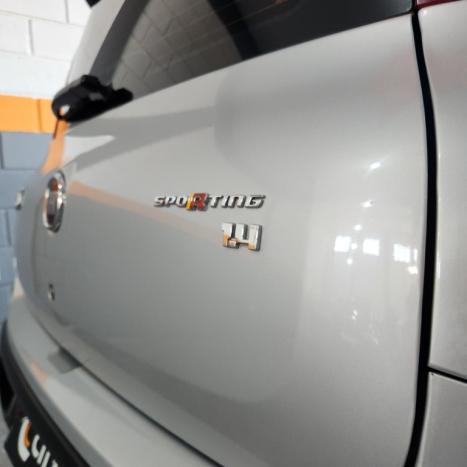 FIAT Uno 1.4 4P FLEX SPORTING, Foto 4