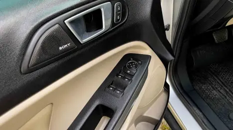 FORD Ecosport 2.0 16V 4P FLEX TITANIUM AUTOM�TICO, Foto 9