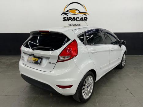FORD Fiesta Hatch 1.6 16V 4P FLEX TITANIUM POWERSHIFT AUTOMTICO, Foto 3