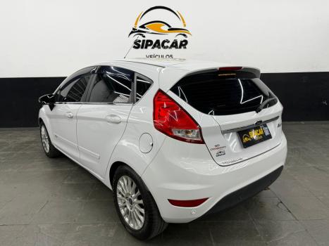 FORD Fiesta Hatch 1.6 16V 4P FLEX TITANIUM POWERSHIFT AUTOMTICO, Foto 4