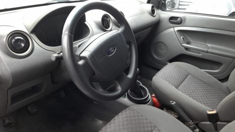 FORD Fiesta Hatch 1.0, Foto 10
