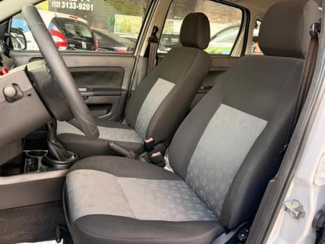 FORD Fiesta Hatch 1.0, Foto 6