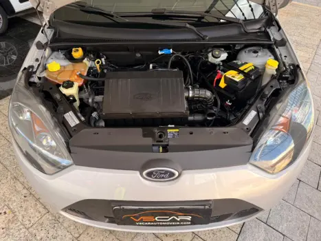 FORD Fiesta Hatch 1.0, Foto 10