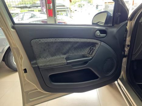 FORD Fiesta Hatch 1.6 4P CLASS FLEX, Foto 8