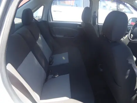 FORD Fiesta Sedan 1.6 4P CLASS FLEX, Foto 5 FORD Fiesta Sedan 1.6 4P CLASS FLEX, Foto 5