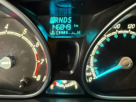 FORD Fiesta Sedan 1.6 4P FLEX TITANIUM POWERSHIFT AUTOM�TICO, Foto 3