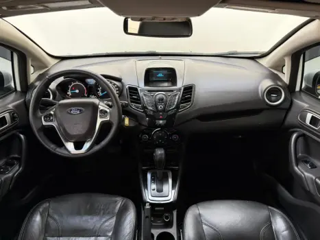 FORD Fiesta Sedan 1.6 4P FLEX TITANIUM POWERSHIFT AUTOM�TICO, Foto 10