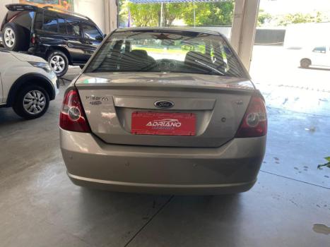 FORD Fiesta Sedan 1.6 4P ROCAM FLEX, Foto 10