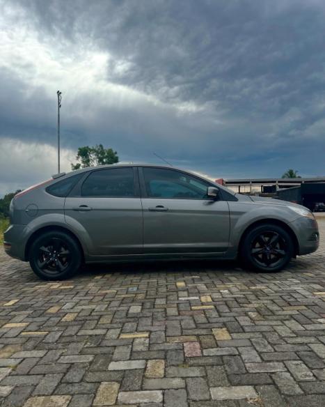 FORD Focus Hatch 1.6 4P, Foto 3