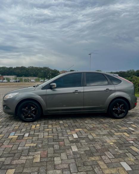 FORD Focus Hatch 1.6 4P, Foto 4