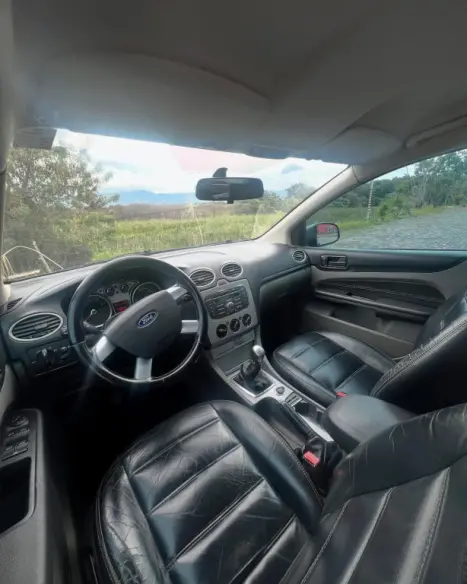 FORD Focus Hatch 1.6 4P, Foto 7