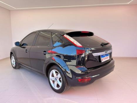 FORD Focus Hatch 1.6 4P, Foto 3