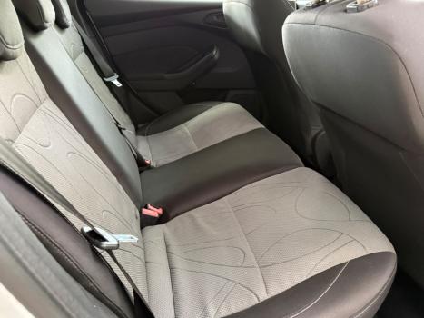 FORD Focus Hatch 1.6 16V 4P SE FLEX, Foto 10