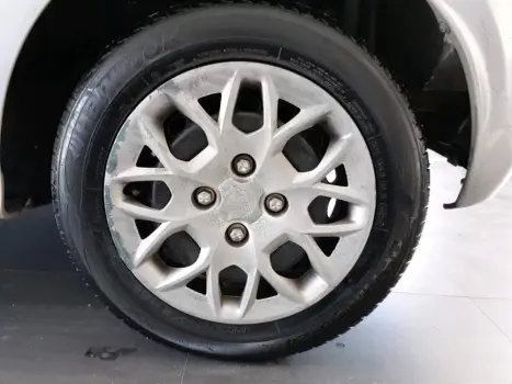 FORD Ka Hatch 1.0 12V 4P FLEX TI-VCT SE, Foto 12