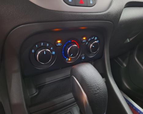 FORD Ka Hatch 1.5 12V 4P FLEX TI-VCT SE PLUS AUTOM�TICO, Foto 3