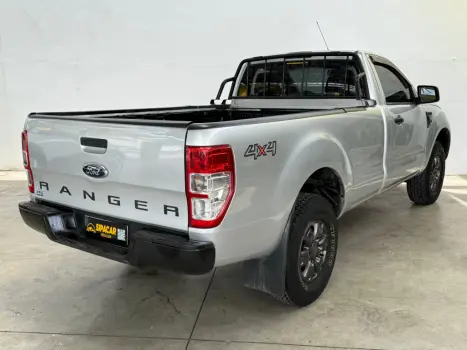 FORD Ranger 3.2 20V XLS 4X4 CABINE SIMPLES TURBO DIESEL, Foto 10