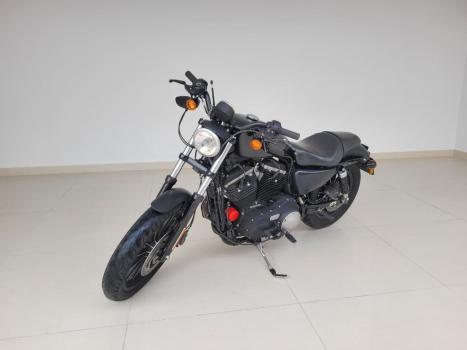 HARLEY DAVIDSON Sportster XL 883 CUSTOM, Foto 1