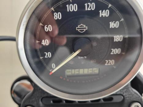 HARLEY DAVIDSON Sportster XL 883 CUSTOM, Foto 6