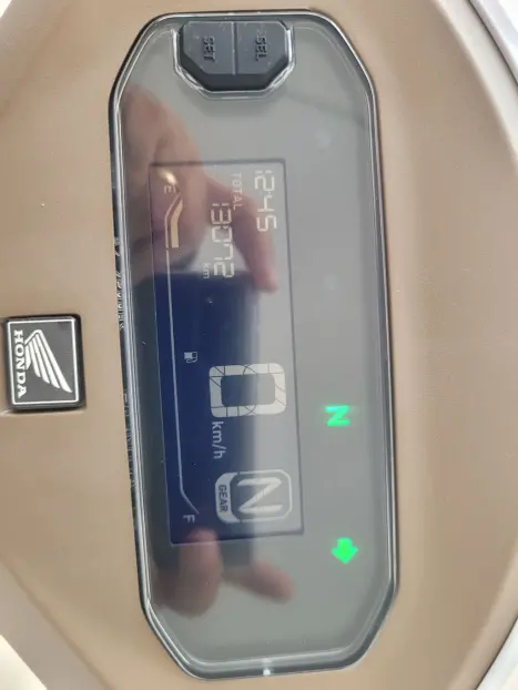 HONDA Biz 125 EX, Foto 7