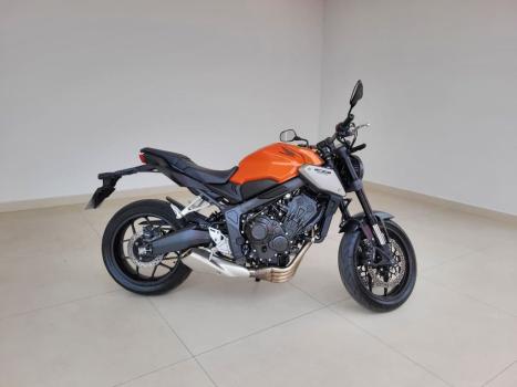 HONDA CB 650 R ABS, Foto 4