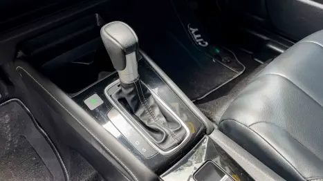 HONDA City Hatch 1.5 16V 4P FLEX EXL AUTOM�TICO CVT, Foto 8