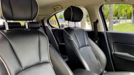 HONDA City Hatch 1.5 16V 4P FLEX EXL AUTOM�TICO CVT, Foto 11