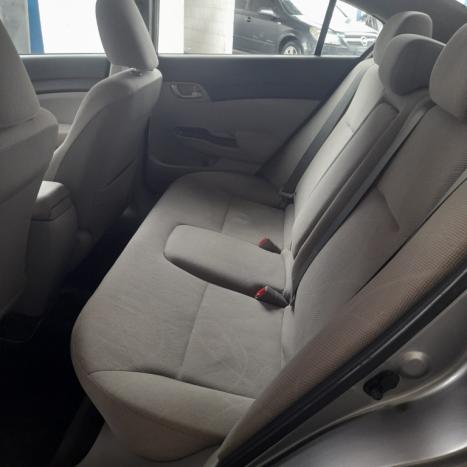 HONDA Civic 1.8 16V 4P FLEX LXS AUTOM�TICO, Foto 11