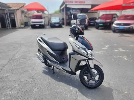 HONDA Elite 125 , Foto 3