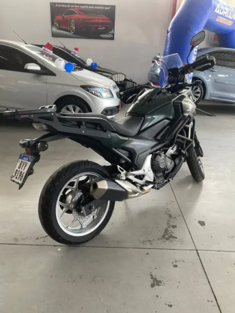HONDA NC 750 X ABS, Foto 7