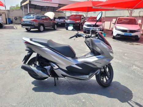 HONDA PCX 150 DLX, Foto 4