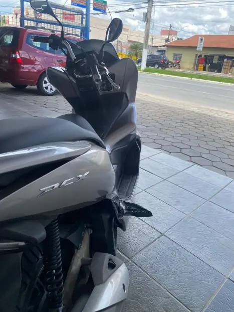 HONDA PCX 150 SPORT, Foto 2