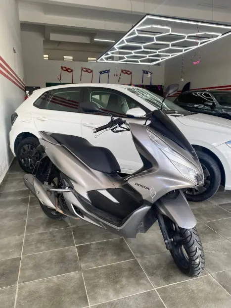 HONDA PCX 150 SPORT, Foto 5