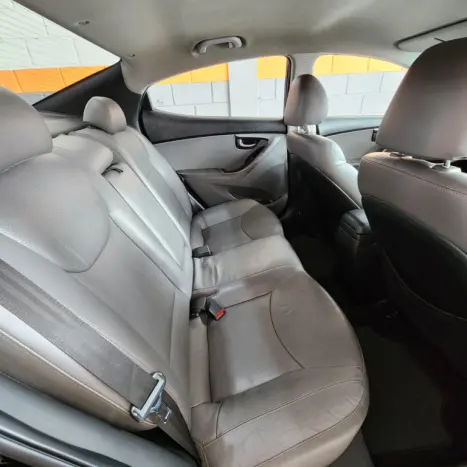 HYUNDAI Elantra 1.8 16V 4P GLS AUTOM�TICO, Foto 7