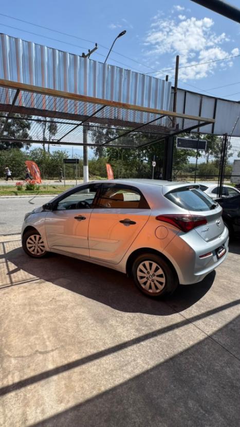 HYUNDAI HB 20 Hatch 1.0 12V 4P FLEX UNIQUE, Foto 4