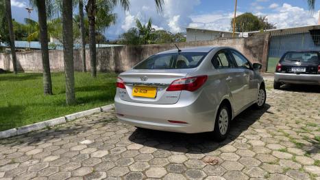 HYUNDAI HB 20 Sedan 1.6 16V 4P FLEX COMFORT PLUS, Foto 4