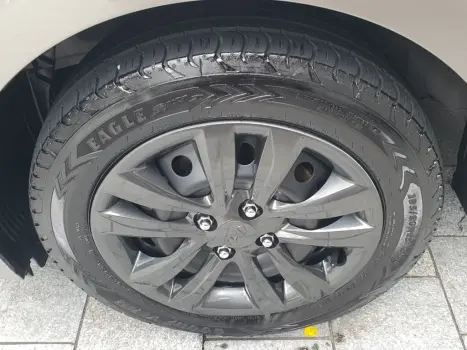 HYUNDAI HB 20 Sedan 1.6 16V 4P FLEX COMFORT PLUS, Foto 9