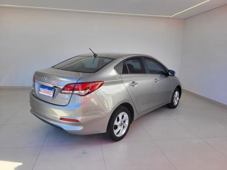 HYUNDAI HB 20 Sedan 1.6 16V 4P FLEX PREMIUM AUTOM�TICO, Foto 4