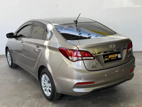 HYUNDAI HB 20 Sedan 1.6 16V 4P FLEX COMFORT PLUS AUTOM�TICO, Foto 11