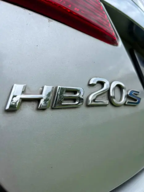 HYUNDAI HB 20 Sedan 1.6 16V 4P FLEX COMFORT PLUS, Foto 13