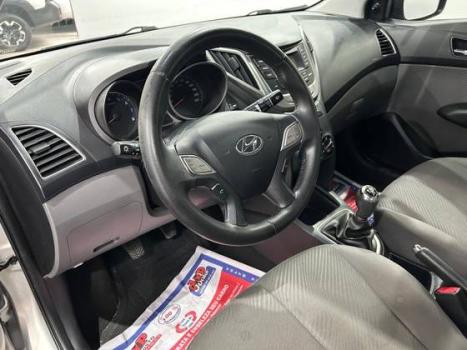 HYUNDAI HB 20 Sedan 1.6 16V 4P FLEX COMFORT PLUS, Foto 3