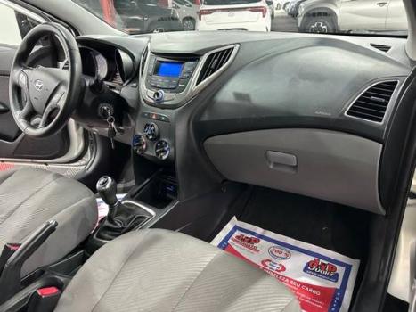 HYUNDAI HB 20 Sedan 1.6 16V 4P FLEX COMFORT PLUS, Foto 5