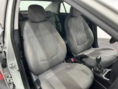 HYUNDAI HB 20 Sedan 1.6 16V 4P FLEX COMFORT PLUS, Foto 11