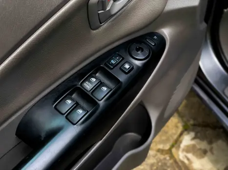 HYUNDAI Tucson 2.0 16V 4P GLS AUTOMTICO, Foto 9