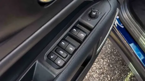 JEEP Compass 1.3 16V 4P FLEX LONGITUDE T270 TURBO AUTOM�TICO, Foto 9