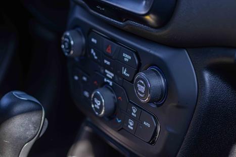 JEEP Renegade 1.3 16V 4P FLEX T270 LONGITUDE TURBO AUTOM�TICO, Foto 15